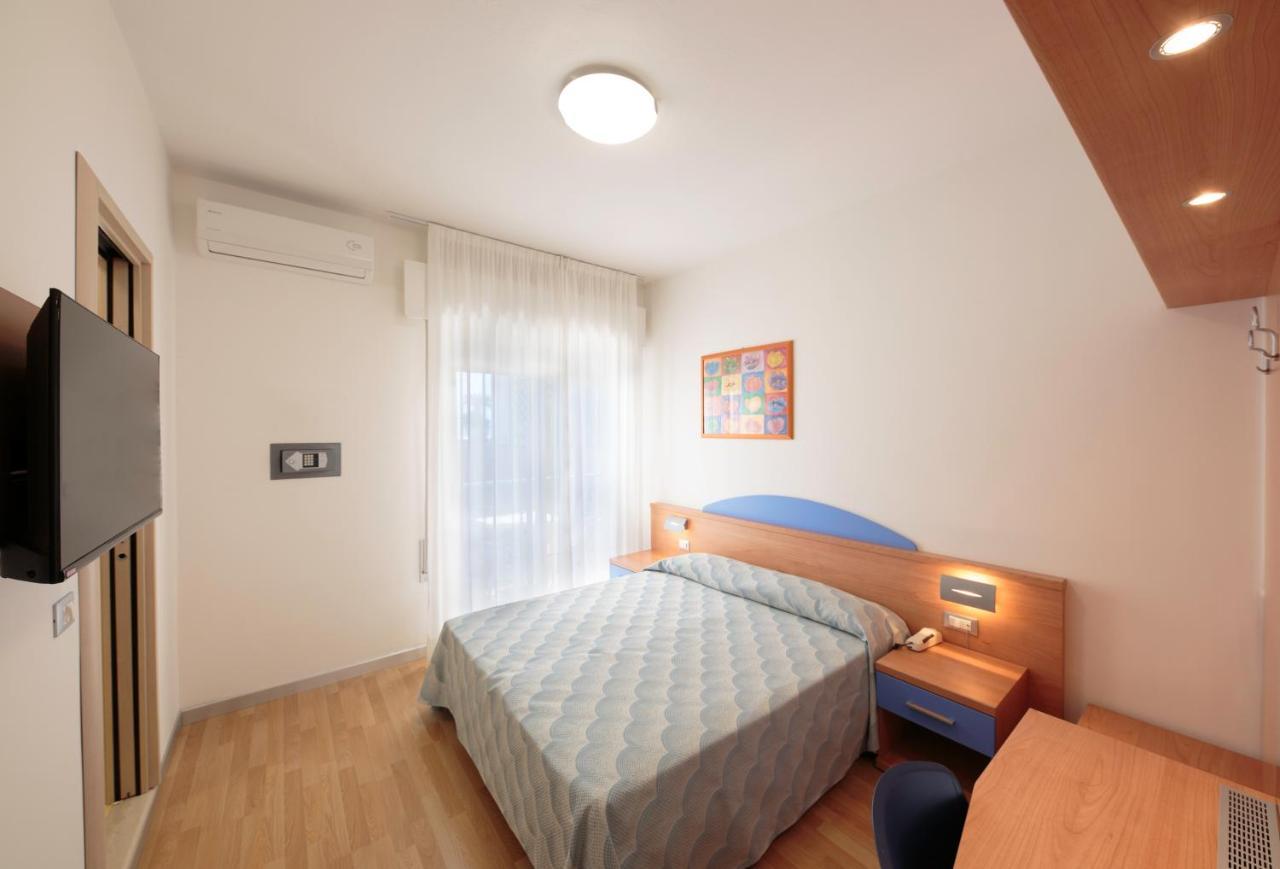 Hotel Riviera Caorle Eksteriør bilde